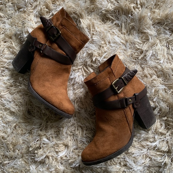 Shoes - Brown Ankle Booties